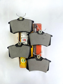 Pastilha de Freio Traseira Audi A4 A6 / Golf / Peugeot 405